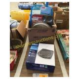 Oster single burner, household items