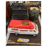 Tonka van, Royal typewriter, cast iron teapot