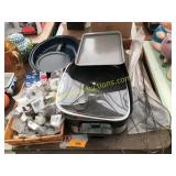 Roaster, electric skillet, waffle maker, misc