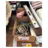 Levels, sockets, misc tools