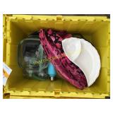 Household items, quantity 4, Totes not included