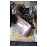 Horseshoes, trailer hitch, brass pieces, misc