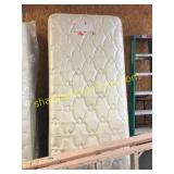 Twin mattress/boxspring set
