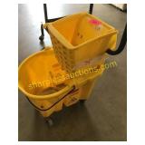 Rubbermaid commercial mop bucket