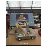 Doll house, doll car
