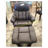 Leather chair/recliner w/ottoman