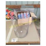 Vase, butane, file box