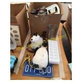 License plate, vase, houehold items