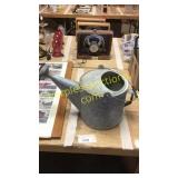 Tin watering can