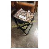 Mossy oak Field hunting stool