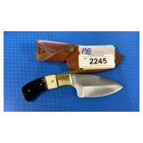 Hunting knife with sheath