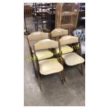 4 folding chairs