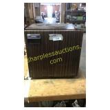 Hotpoint Mini fridge120v 60Hz- 7 day guarantee