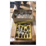 Silverware set, glassware