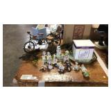Porcelain figurines, bike decoration