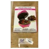 Mini lava and Bundt cake Cooker, wine glasses