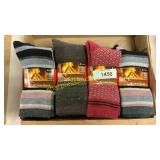 4 packs of 4 Hue wool crew socks
