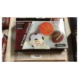 Inflatable sports balls