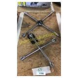 4 way lug nut wrenches