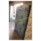 Full size mattress and box spring