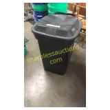 Trash can with wheels