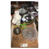 Food processor, cake plate, bowl