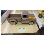 Tonka metal pick up truck
