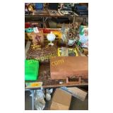 Cassettes, household goods