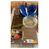 Pyrex measuring cups, bag