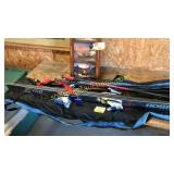 Set of skis