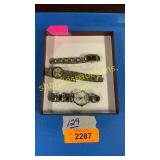 Set of three watches