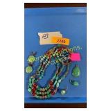 Turquoise necklace, pendant, two pairs of earrings