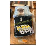 T-shirts sz L-Xl, sweatshirt sz M