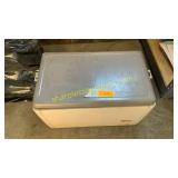 Vintage vagabond ice chest