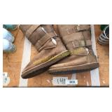 Bear paw boots - women