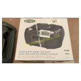 Jensen digital radio/alarm clock