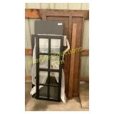 Wooden Picture holder, wooden/glass pieces