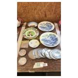 Wedge wood plates, metal plates