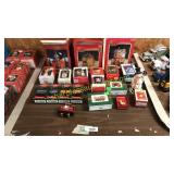 Xmas ornaments, Xmas village houses