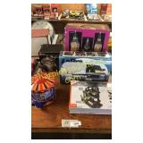 Robotics set, 3D puzzle, ice bucket