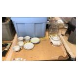 Japanese dish set, glass jars