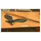 Pool cue, metal hawk