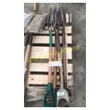 Pile pitch forks