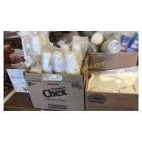 Styrofoam/paper cups, lids