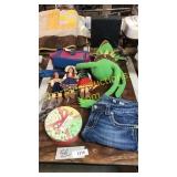 Miss me jeans -sz 29, purse, figurines