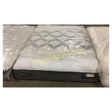 New Sealy posturepedic Ashton queen size