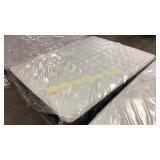 NEW Stearns and Foster Hope Bay Queen size