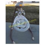 Fisher Price swing/cradle. Battery or cord