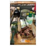 1/2 gal sprayer, ratchet strap, lamp shade, VR