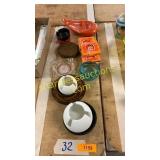 Ashtrays, coasters